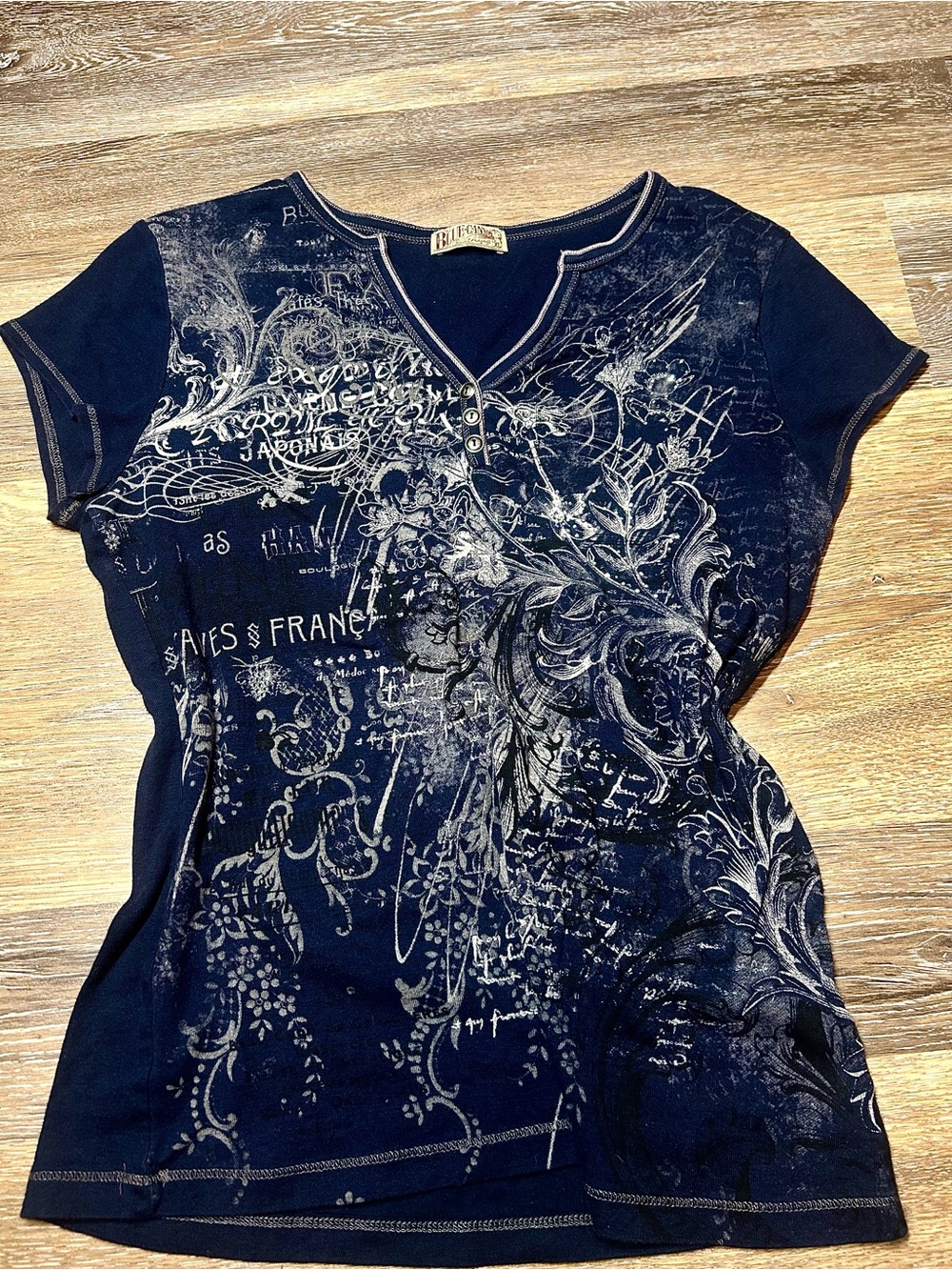Blue Canyon Y2K Navy Graphic Rhinestone Henley Top